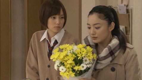2012年には「恋愛ニート〜忘れた恋のはじめ方」でテレビドラマ初レギュラー