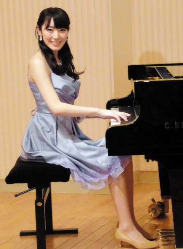ピアノアイドル・松井咲子
