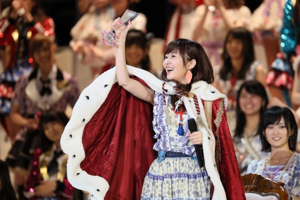 HKT48指原莉乃、史上初の“女王”連覇を達成「1位として認めてください」＜第8回AKB48選抜総選挙＞ - モデルプレス