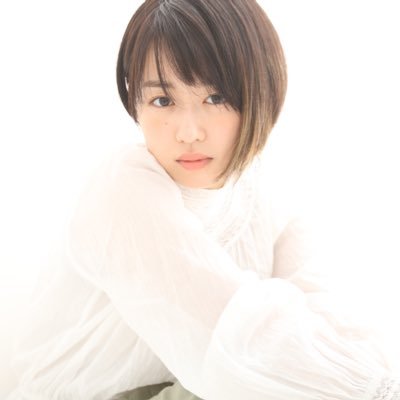 【伊倉愛美のプロフィール】