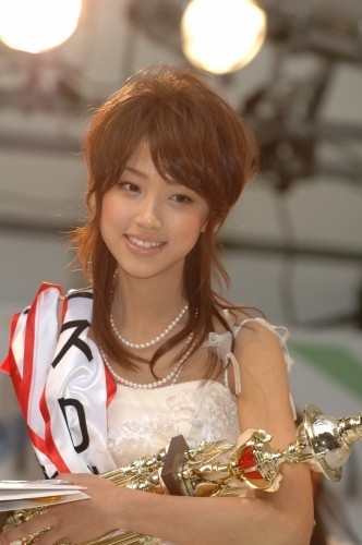 竹内由恵アナは大学時代にミス慶應グランプリ