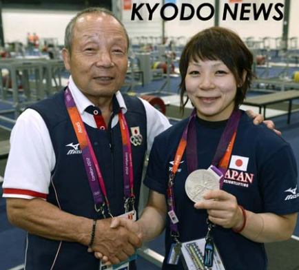 重量挙げ一家に生まれる