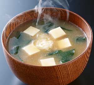 橋本マナミのスタイルを維持方法：味噌汁ダイエット