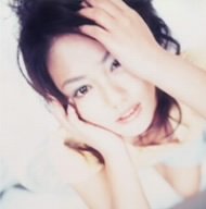 2005年、「風のゆくえ/ちいさなせかい」でCDデビュー