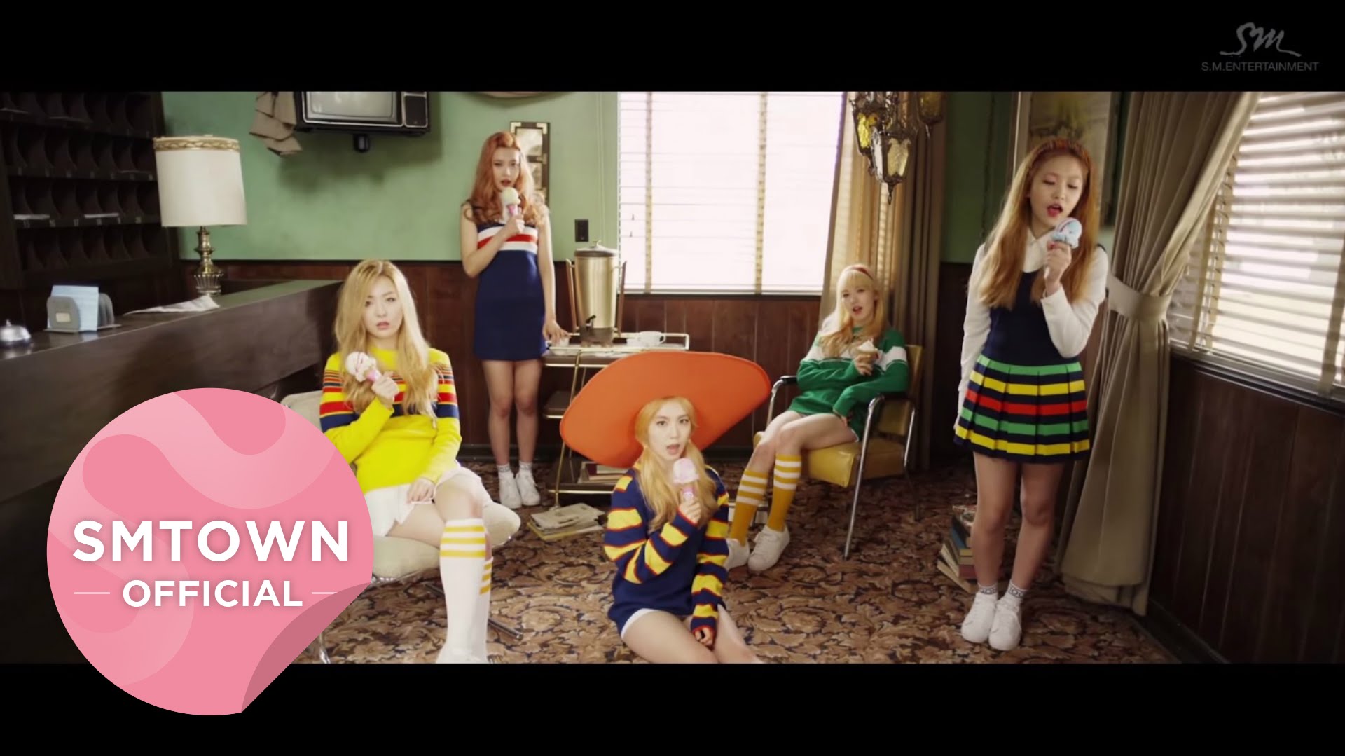 Red Velvet 레드벨벳_Ice Cream Cake_Music Video - YouTube