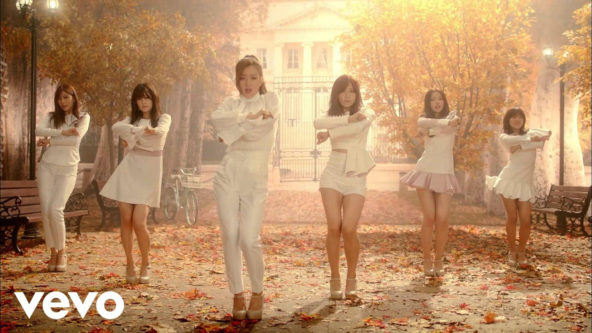 Apink - LUV -Japanese Ver.- - YouTube