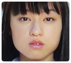 栗山千明の顔変わった エラと鼻を整形 昔と現在を比較 画像多数 Aikru アイクル かわいい女の子の情報まとめサイト