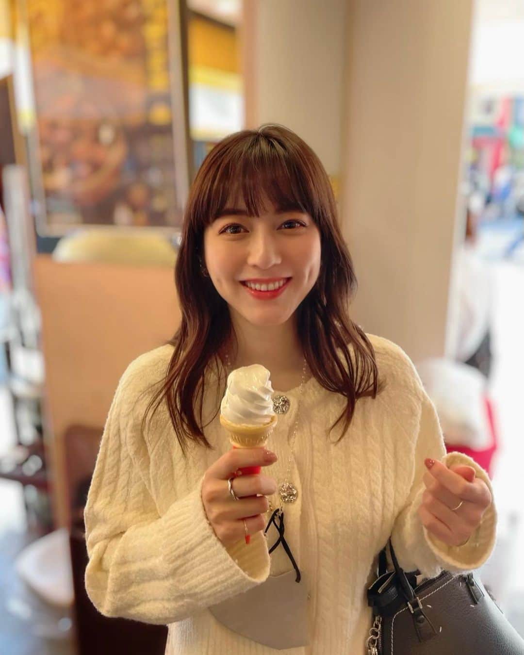 女優として活動