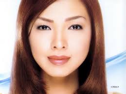 女優やキャスターとしても活躍