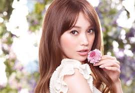 「えびちゃん」の愛称で大ブレイク