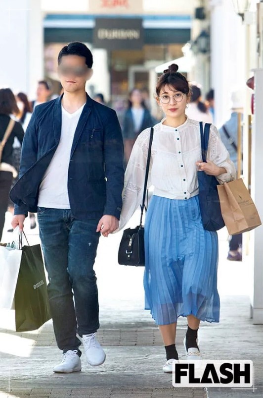旦那の名前は樋口慈（ひぐち・しげる）？