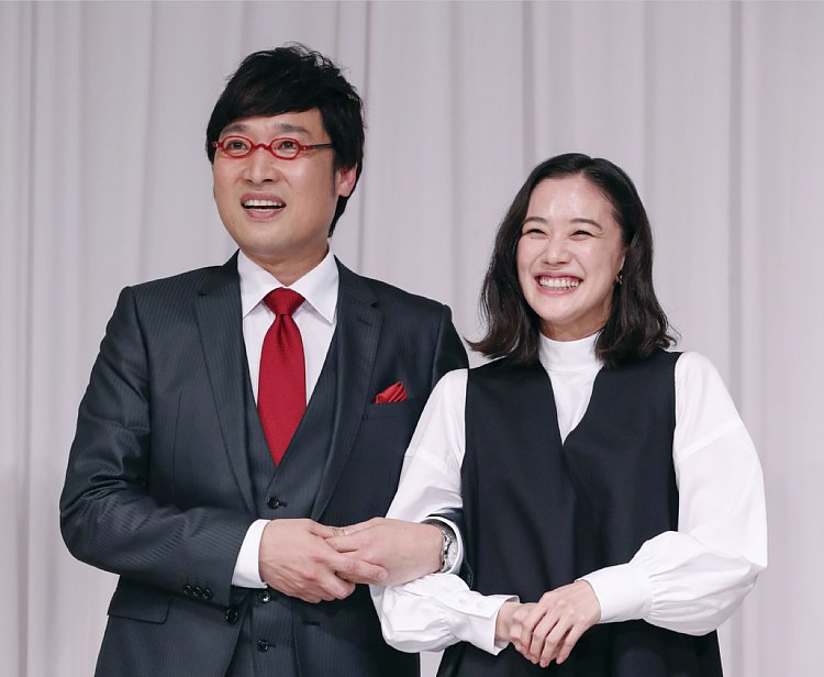 蒼井優が南海キャンディーズの山里亮太と結婚！