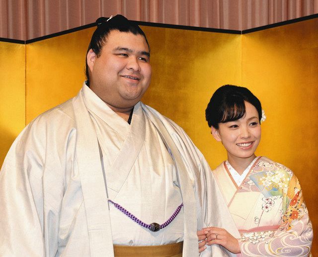 高安も結婚