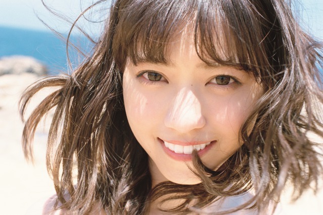 大人気「西野七瀬」が2nd写真集を発売！