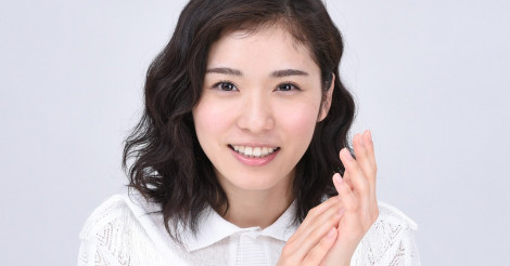 【画像あり】松岡茉優がタバコ吸うフライデー写真流出！喫煙に対する芸能人の反応も紹介 | AIKRU[アイクル]｜かわいい女の子の情報まとめサイト